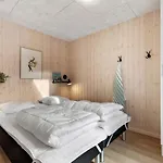 5 Star In